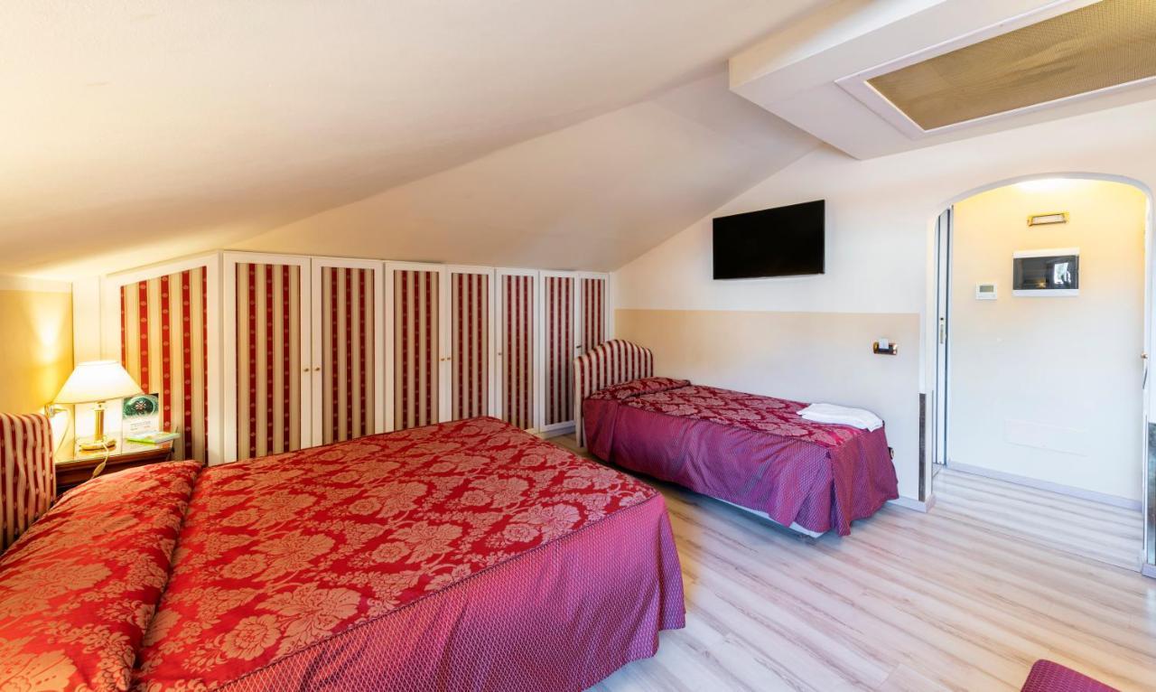 La Dependance Hotell Menaggio Exteriör bild