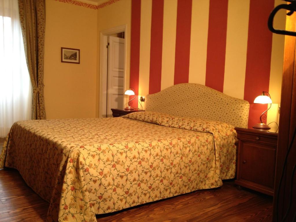 La Dependance Hotell Menaggio Exteriör bild