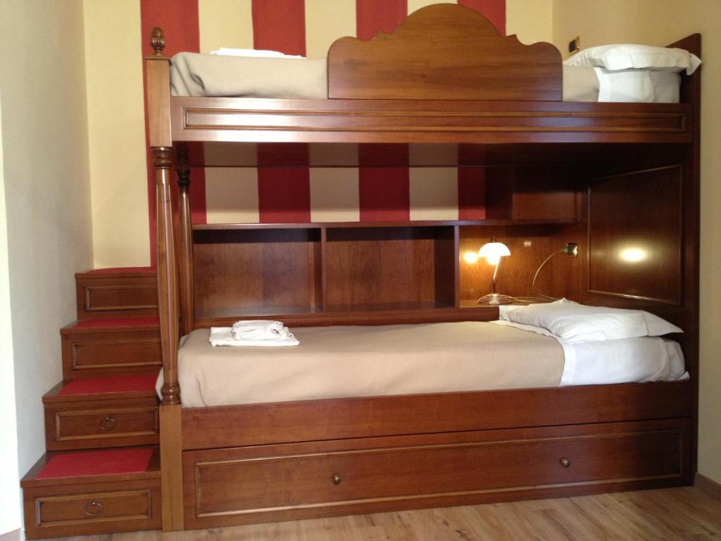 La Dependance Hotell Menaggio Rum bild